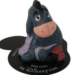 Disney Store Winnie the Pooh Eeyore Bone China Figurine Original Tags
